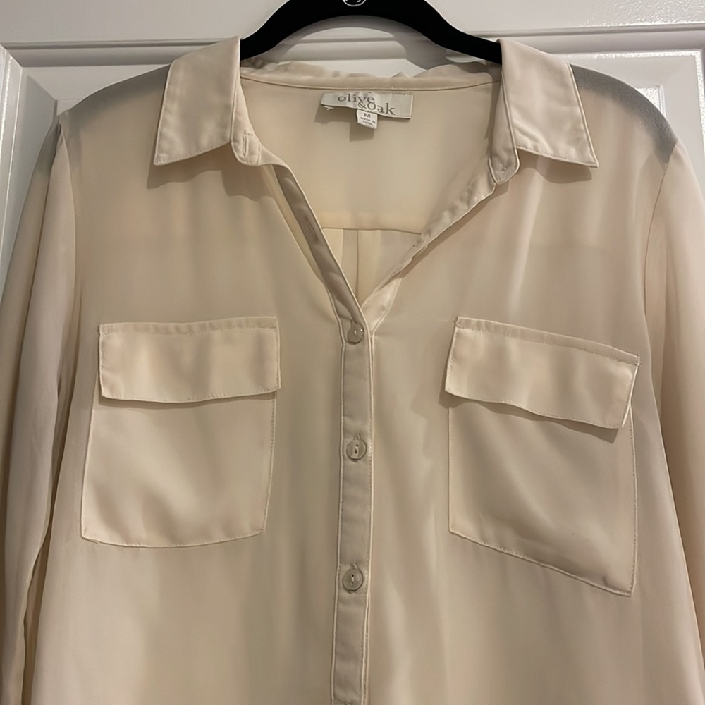 Cream button down blouse - Picture 2 of 4